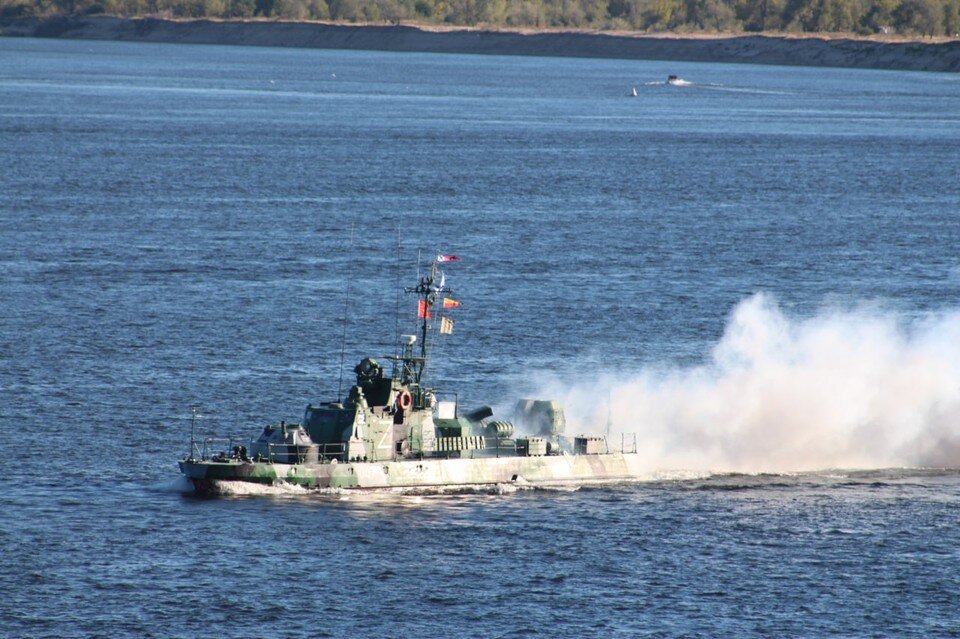     Корабли палили холостыми. Екатерина СИМОХИНА