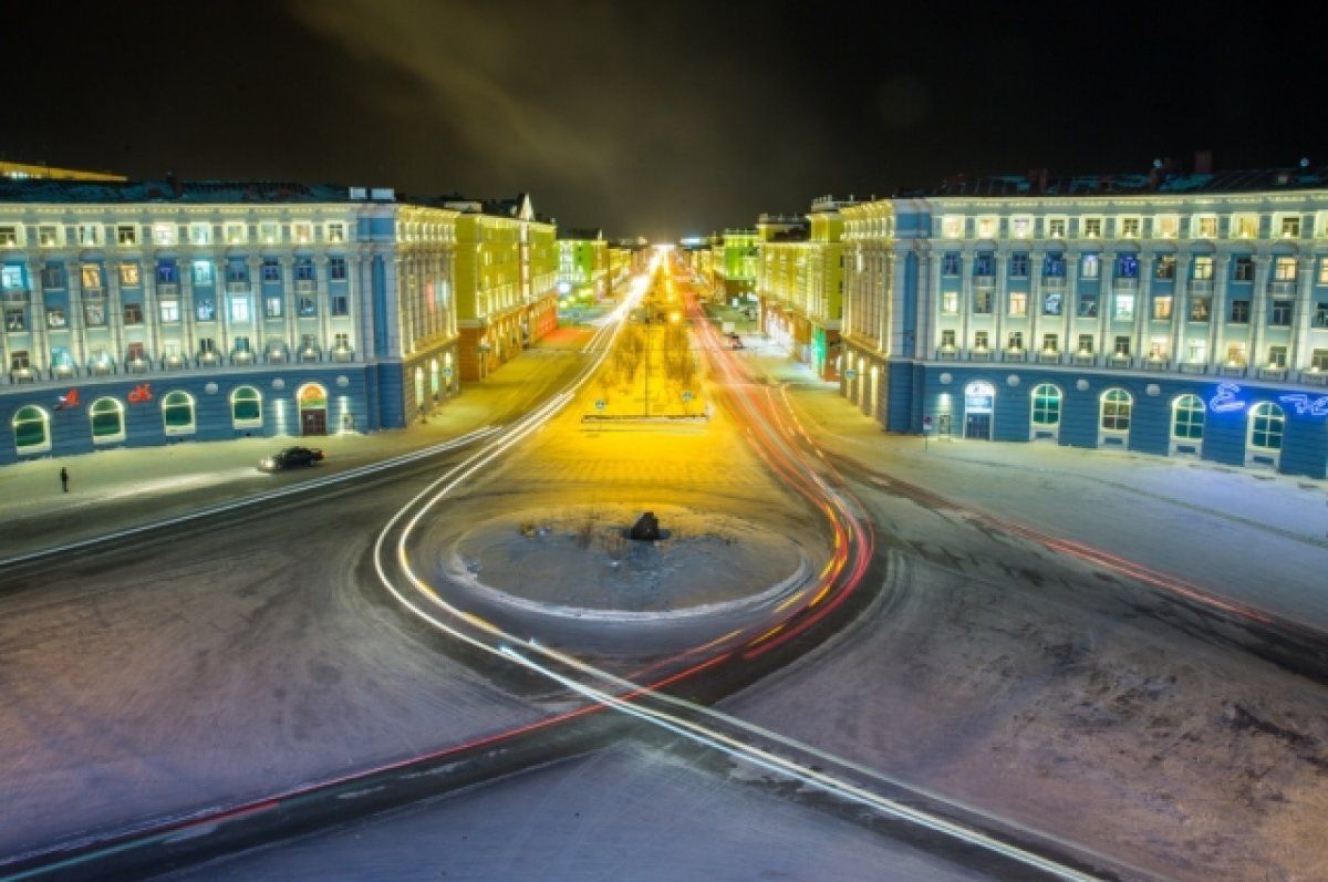    Глава Агентства развития Норильска выразил уверенность, что проводимые в рамках масштабной реновация города мероприятия сохранят его уникальный облик и вместе с тем повысят уровень комфортности.