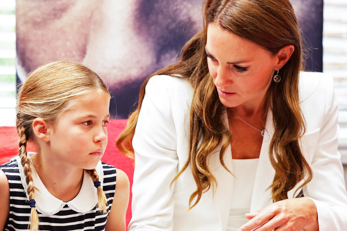     Традициям вопреки: дочь Кейт Миддлтон получит титул, который носила Елизавета II