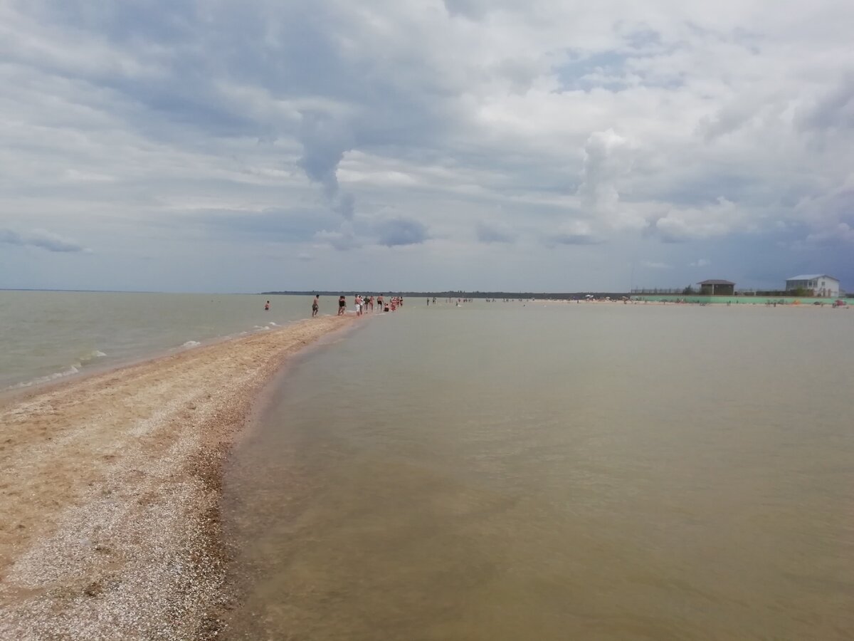 Павло очаково азовский. Павло-Очаковская коса Азовское море. Павлово Очаковская коса. Очаковская коса Азовское море.