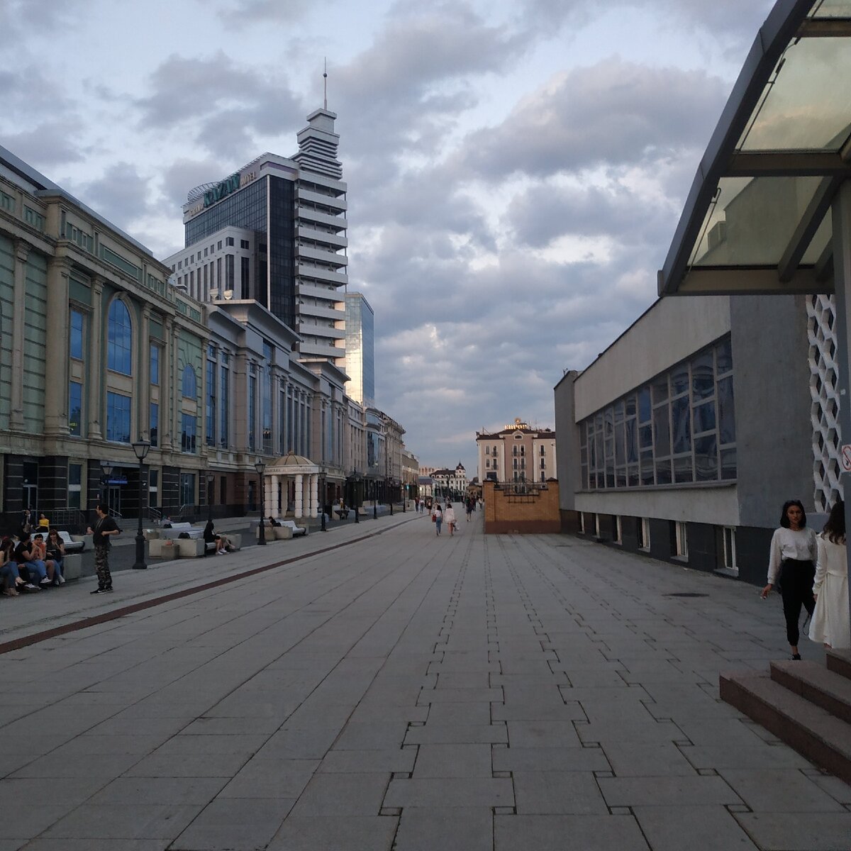 Вид на ул. Петербургскую