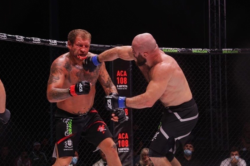 Александр Емельяненко-Магомед Исмаилов