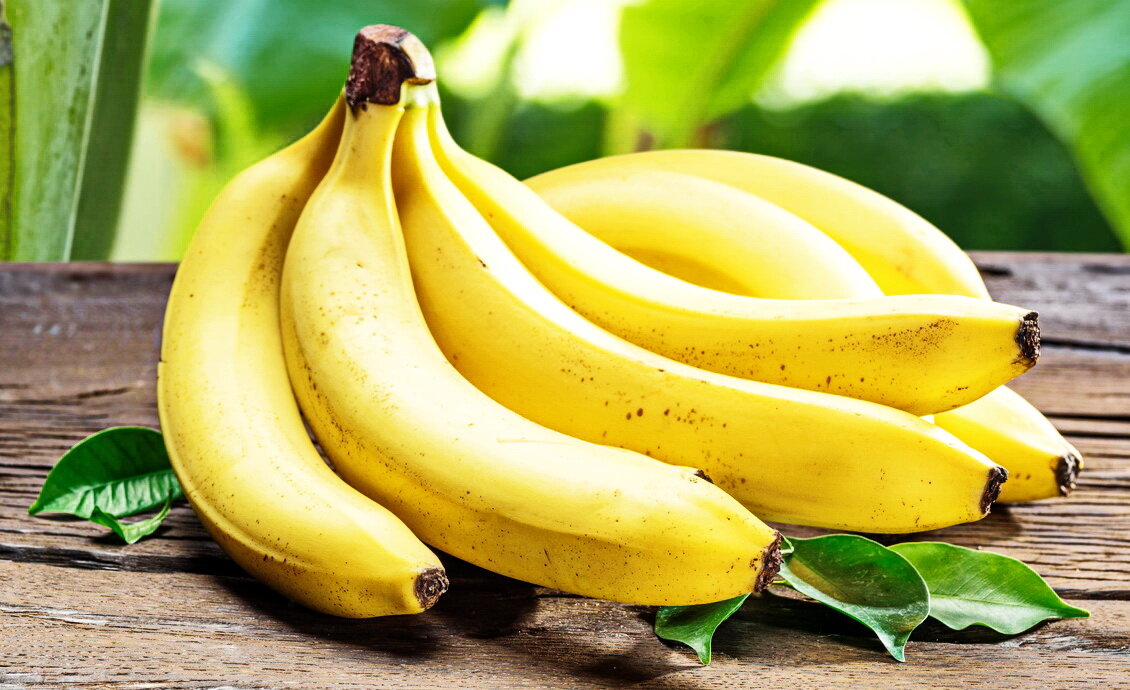 Достаточно большое количество дофамина. В 100 граммах может содержаться от 2,5 до 10 мг дофамина.