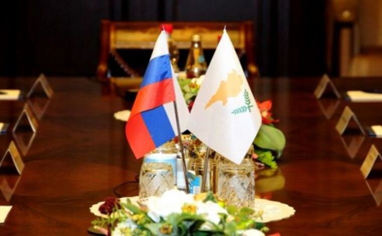 Помимо Кипра, соответствующие уведомления Минфин направил Люксембургу и Мальте. 