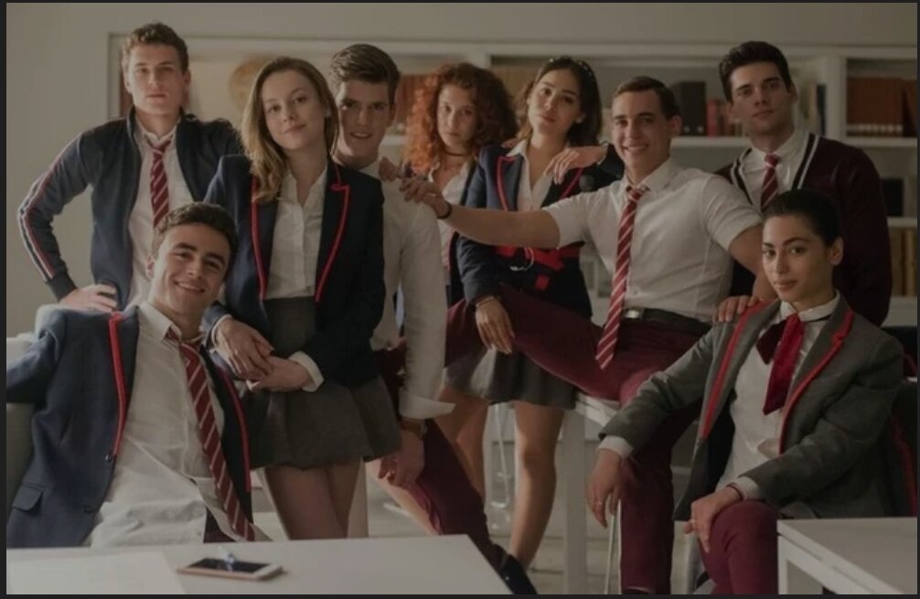 Это сериал с подростками, в нем описывается как трудно бывает детям без помощи и поддержки.