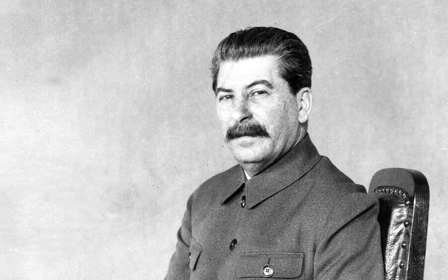 По оценкам противника товарищ Сталин - осторожный и трезвый политик, приведший СССР к выдающимся успехам