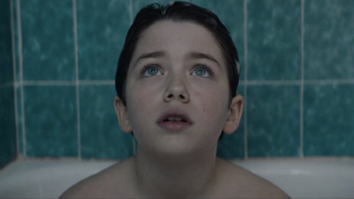 Лукас Блас в роли Эрика. Источник фото: https://clck.ru/SucF6