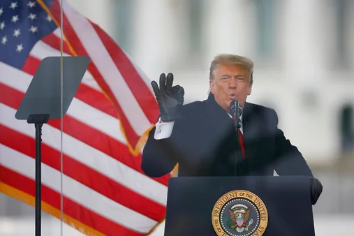 За час до событий, на митинге своих сторонников, Дональд Трамп призвал к походу на Капитолий. Изображение из открытых источников