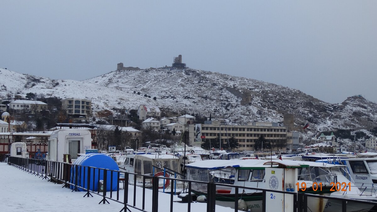 Набережная Назукина