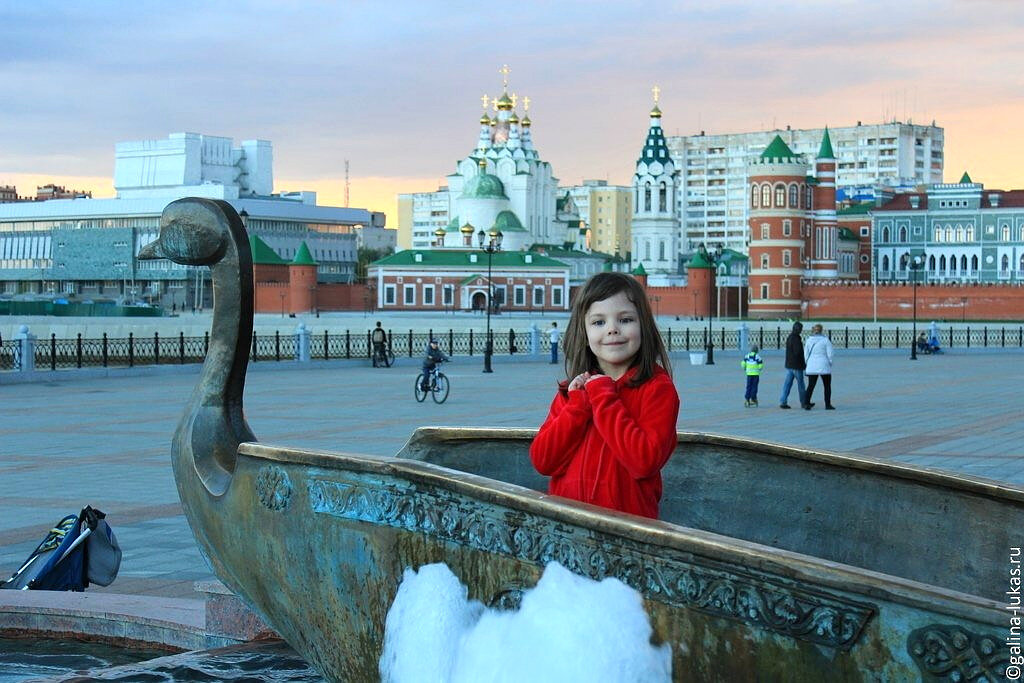 На Патриаршей площади