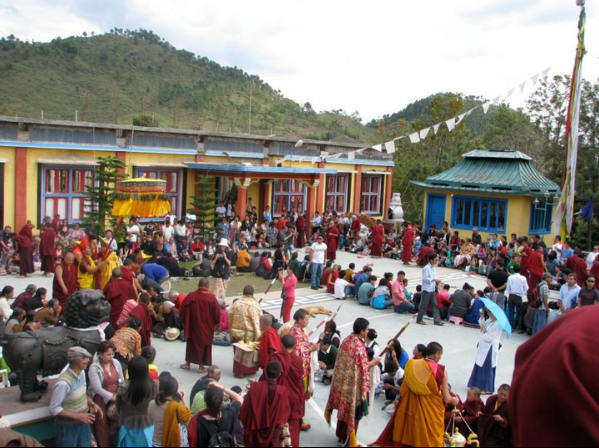 Посвящение в Таши-Джонге.