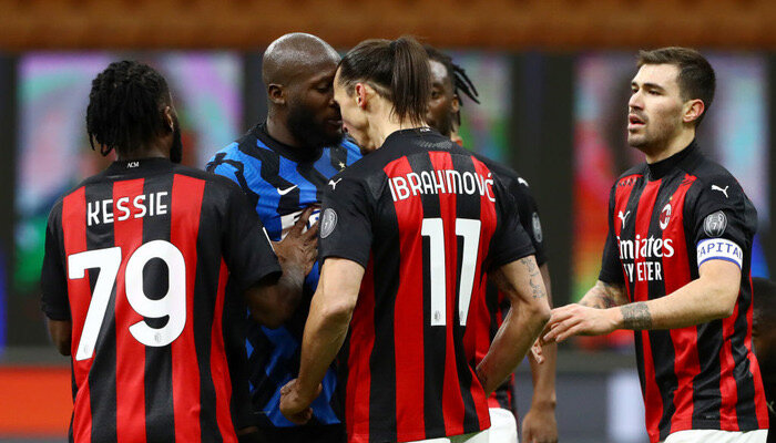 Конфликт Ибрагимовича и Лукаку во время матча