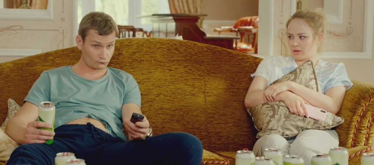 Кадр из фильма "Реальные пацаны против зомби"