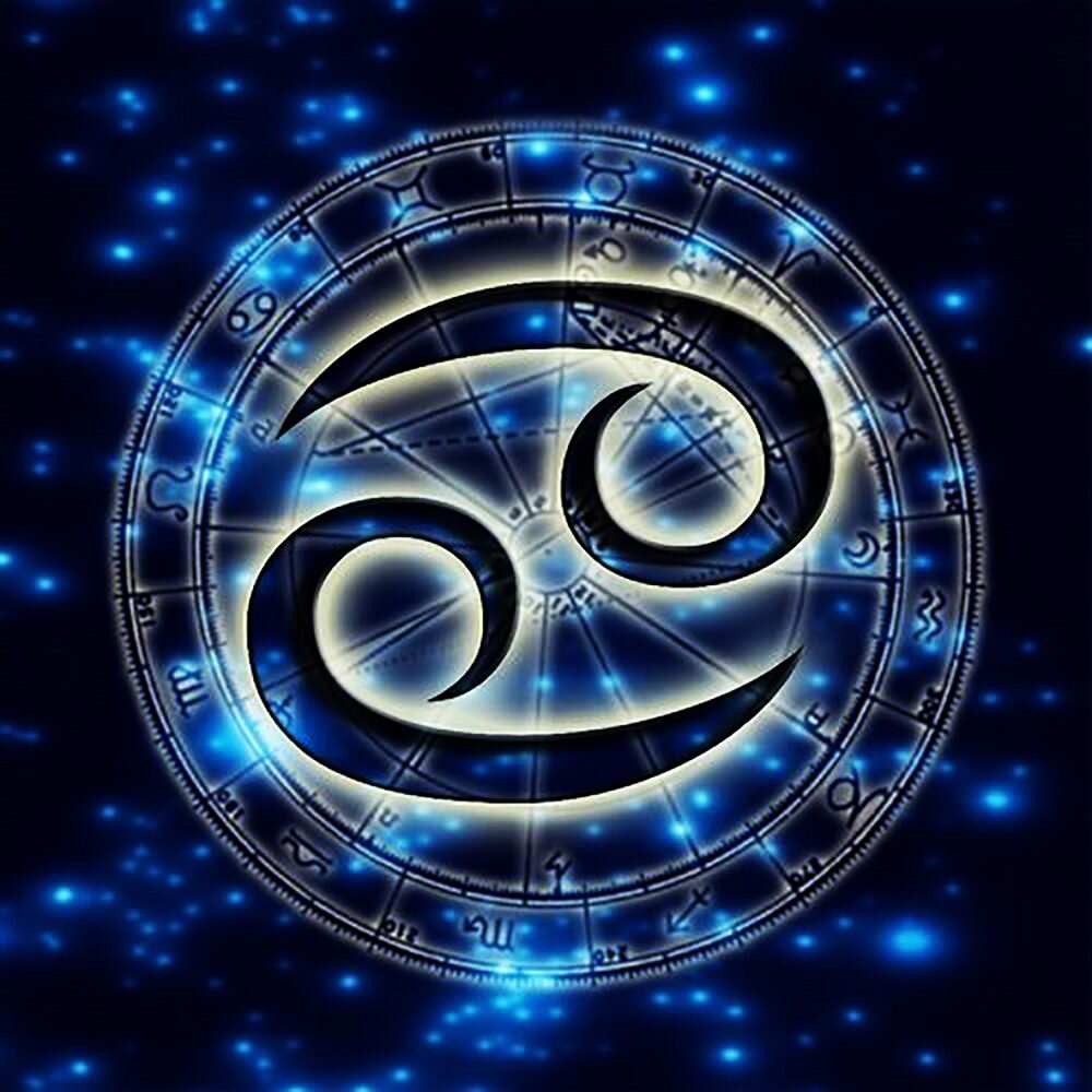 Рак — интуитивный, эмоциональный, умный, страстный 
