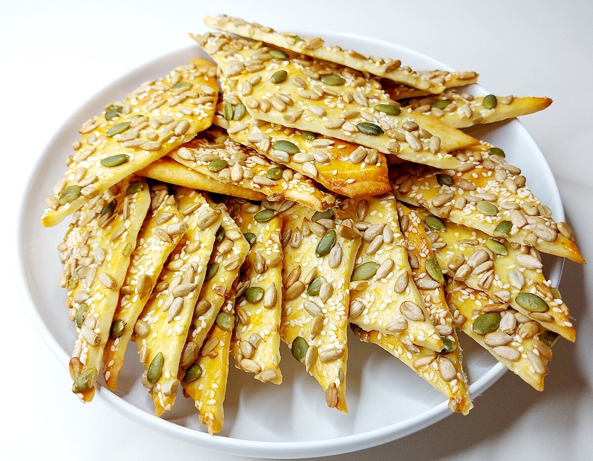 Галеты с семечками и кунжутом