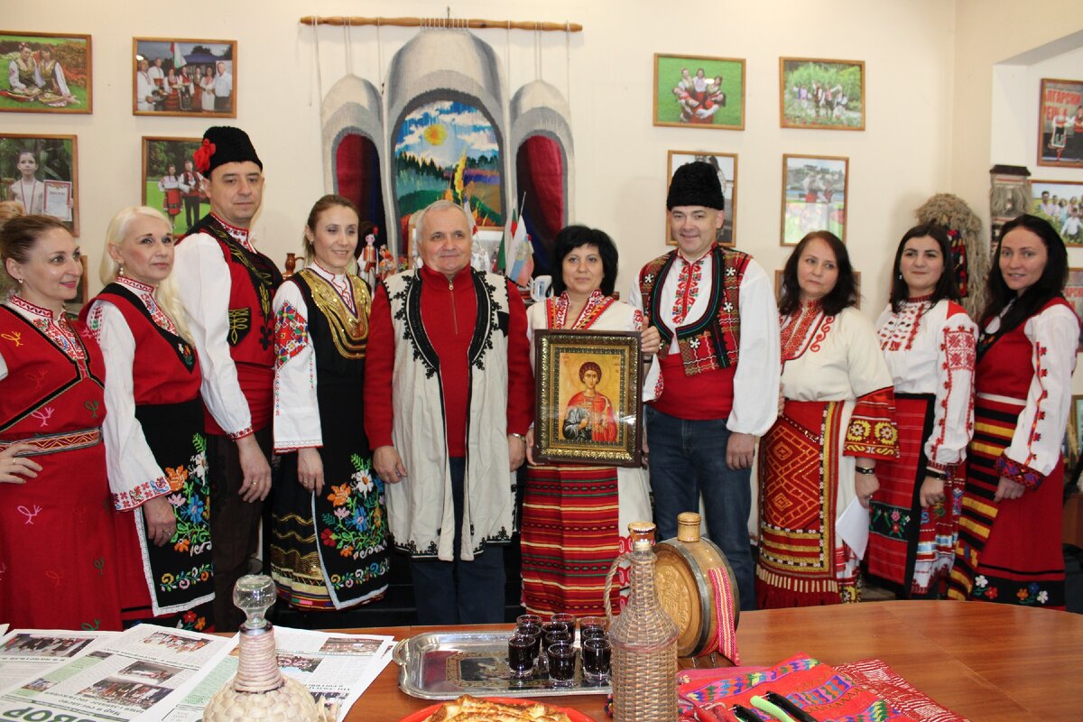 Крымские болгары собрались на праздник «Трифон Зарезáн»