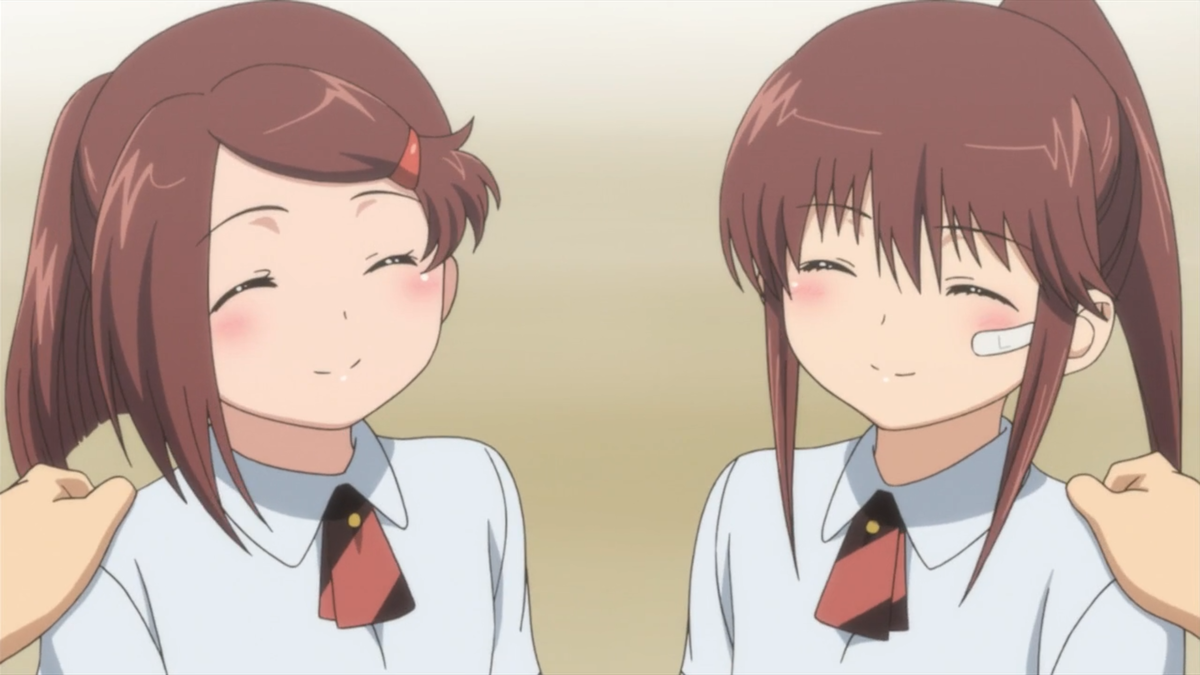 Sister animation. Поцелуй сестёр Рико. Акани Чан поцелуй сестер. Ako and Riko. Манга KISSXSIS поцелуй сестер.