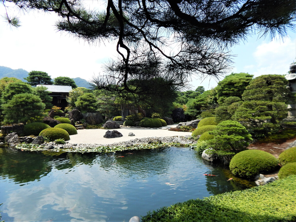 Сад с прудом, Музей искусства Адачи, префектура Симанэ, Япония