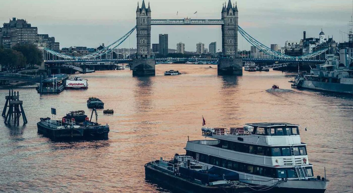 Река Thames в Лондоне