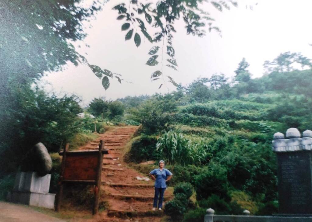 Моя мама на той самой дороге