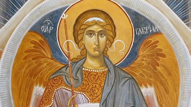 У архангела принято просить Божьего благословения на любое начинание, смену работы, переезд, поступление на учёбу. Фото: Рravmir.ru