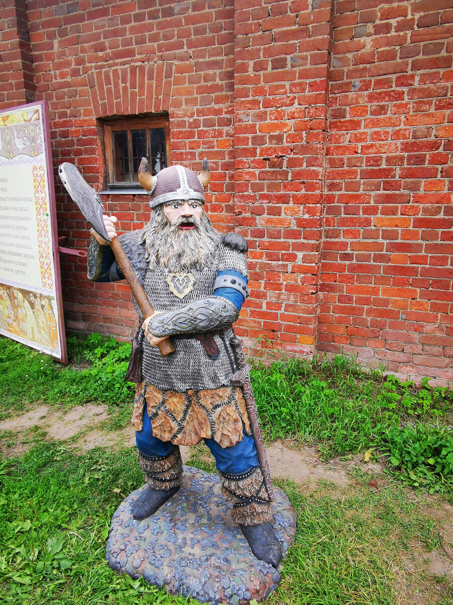 Варяжские мужики настолько суровые... 