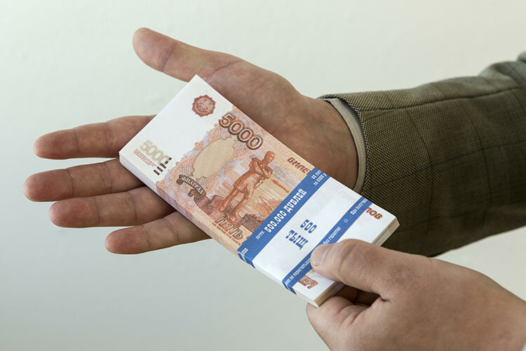  «На данный момент я знаю, что отец с матерью перевозят деньги из Казани в Сочи. Видимо, очень много денег хранилось в Казани» Фото: © Nikolay Gyngazov / Global Look Press / www.globallookpress.com