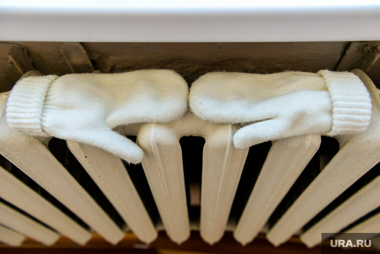    Отопительный сезон в Тугулыме начался 12 сентября, заявил мэр Николай Черепанов