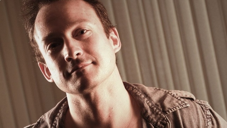 Крис Аваллон один из лучших игровых сценаристов !