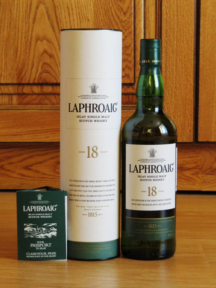 Laphroaig 10 купить. Laphroaig 18. Виски Laphroaig Legend. Laphroaig 21.