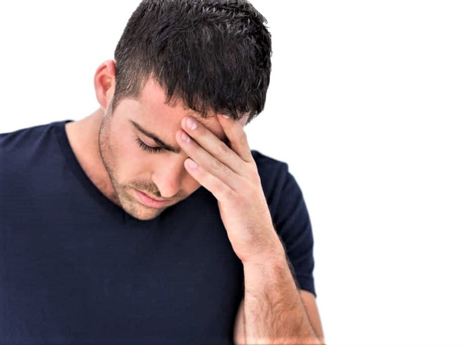 Вся боль переживаний мужчины - вот в этой позе Роденовского "Мыслителя"...