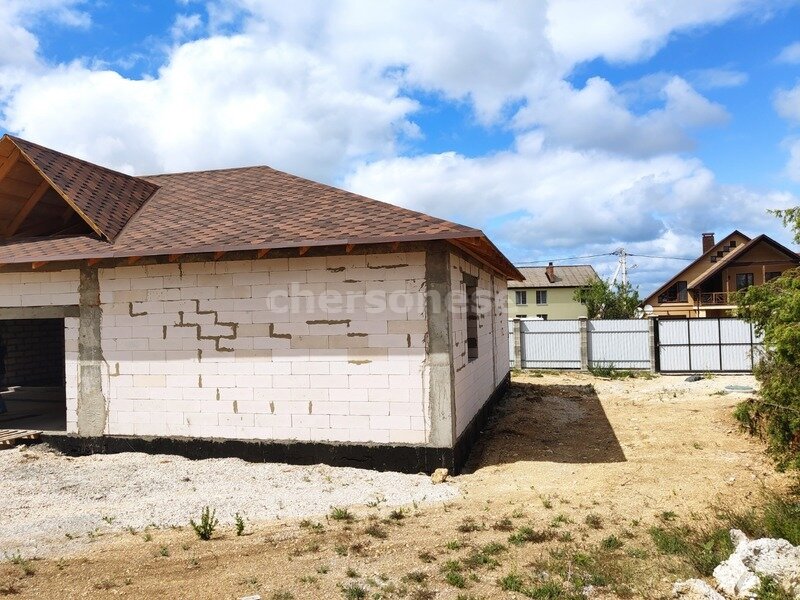 Купить дом в Севастополе.   🏠Продажа недостроя 150 м.кв. на участке 10 сот. Камышовое шоссе. Улица Сапфирная