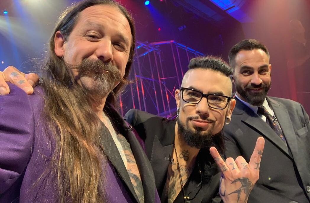 Ведущие Ink Master: Оливер Пек (Oliver Peck), Дэйв Наварро (Dave Navarro), Крис Нунез (Chris Nunez)
