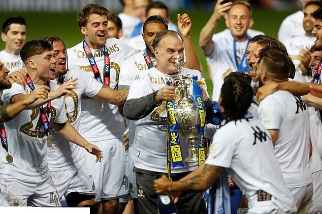 Марсело Бьельса хочет пополнить свой состав после возвращения Лидса в Премьер Лигу