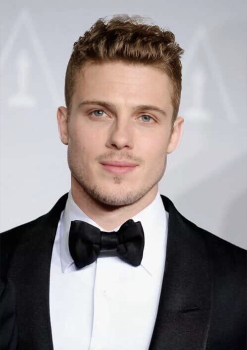 Ему прямая дорога в Голивуд 