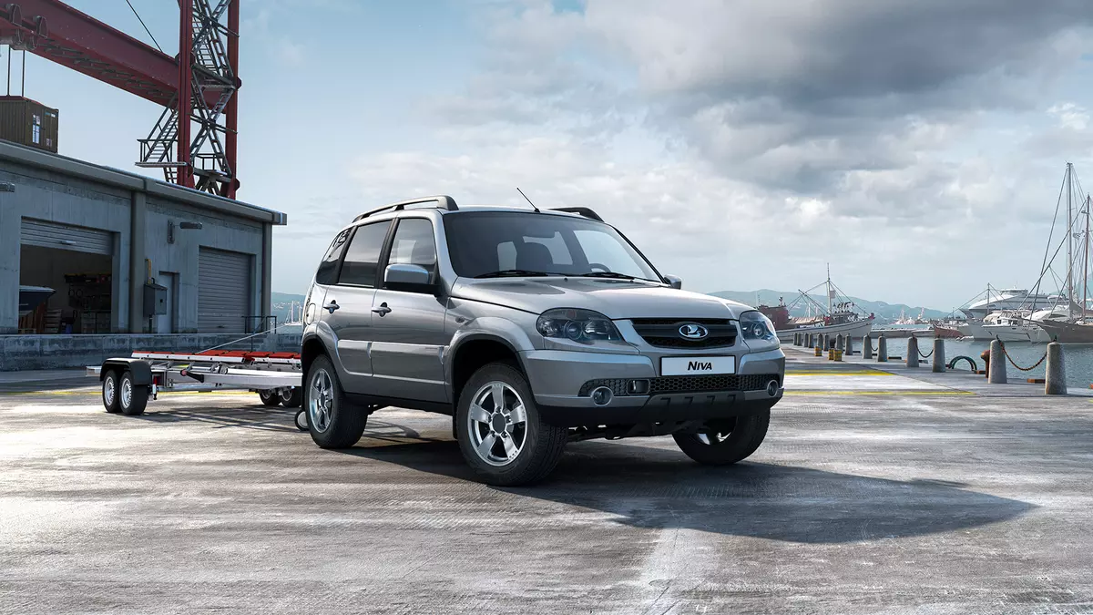 Лада Нива возвращается! Она избавилась от наклейки от североамериканского Chevrolet и возвращается к предложению АвтоВАЗа спустя почти 20 лет