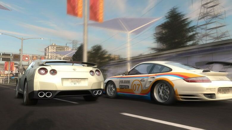 Стритрейсинг? Не, не слышал