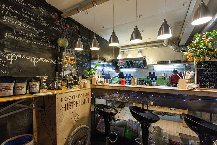 Кафе внутри. Фото: https://moscow.zagranitsa.com/place/18101/fruits-veges