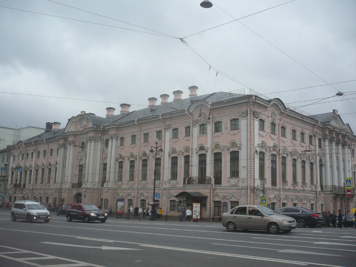 Строгановский дворец в Санкт-Петербурге