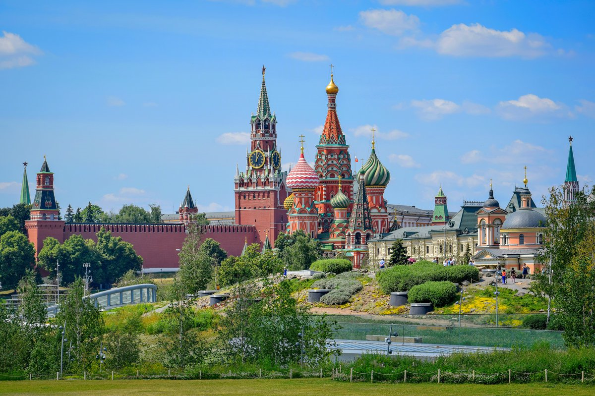 В каком году столицей страны стала москва