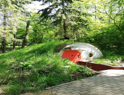 Эко-отель «Хоббитлэнд». Домик хоббитов.  (Фото с сайта отеля)