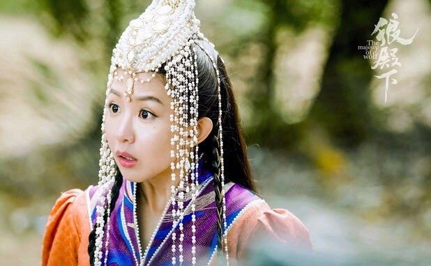 Принцесса Баона тоже недоумевает, что происходит.