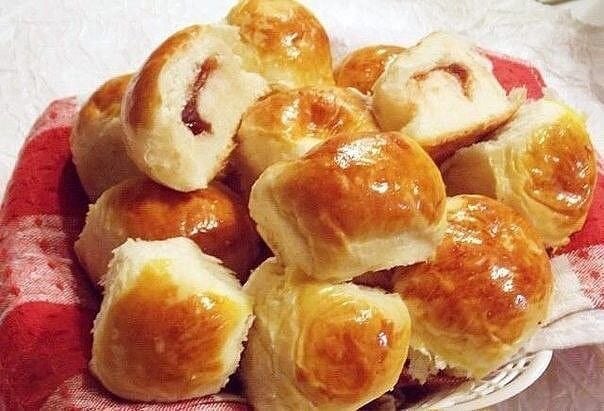 Пышное сдобное тесто для пирожков.