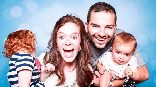   Формирование личности начинается именно в семье: семейные ценности прививают нужные навыки для гармоничного развития целостной натуры.