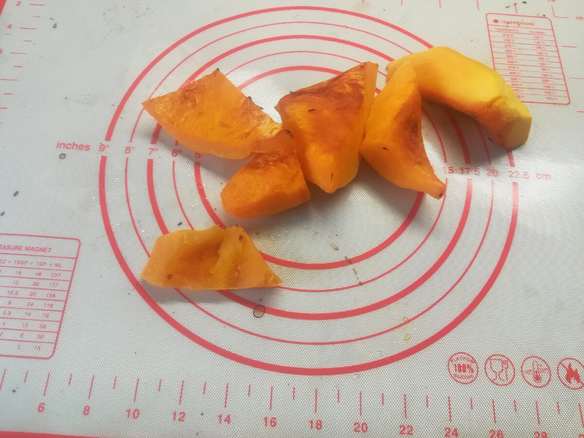 Вкусные тыквенные панкейки.