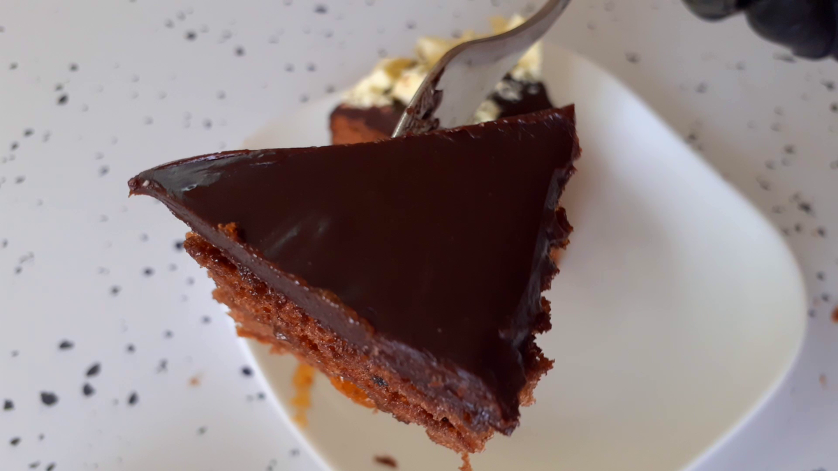 Шоколадный торт Франца Захера без соды и разрыхлителя. Внимание, очень много шоколада!