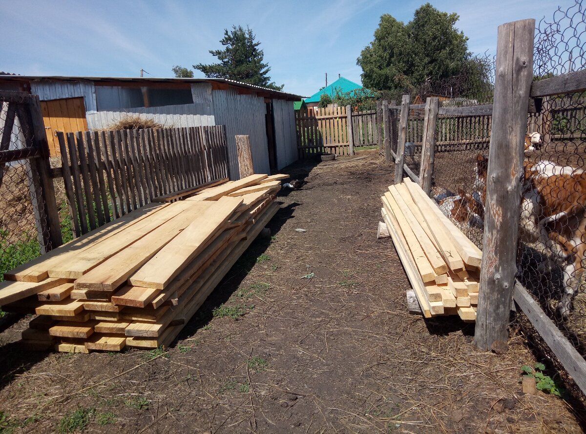 Уже третий год постоянные стройки...