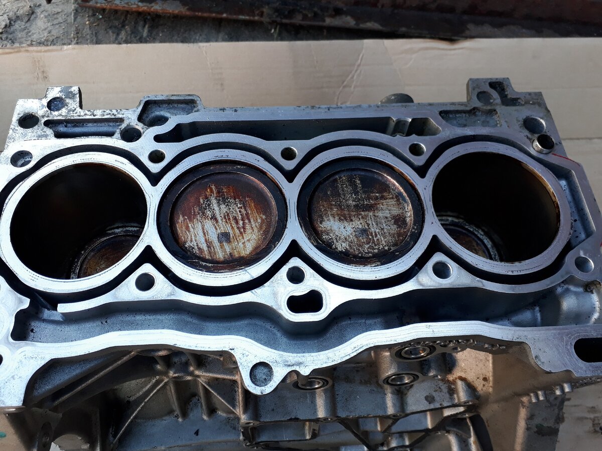 Разобрал полностью почти новый двигатель VAG с пробегом 6000 км ...