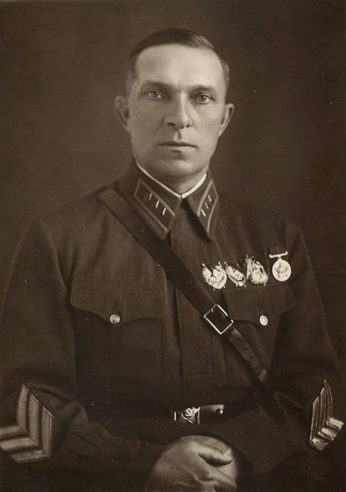 малиновский министр обороны ссср. конев иван степанович маршал советского союза. генералы участники вов. александр фёдорович фень. генерал армии павел батов.