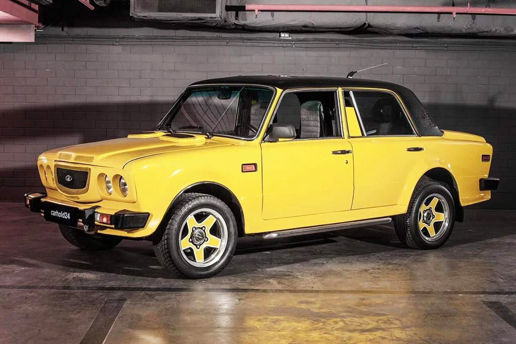 Кажется владелец ВАЗ-2106 1998 года выпуска решил сделать авто более современным